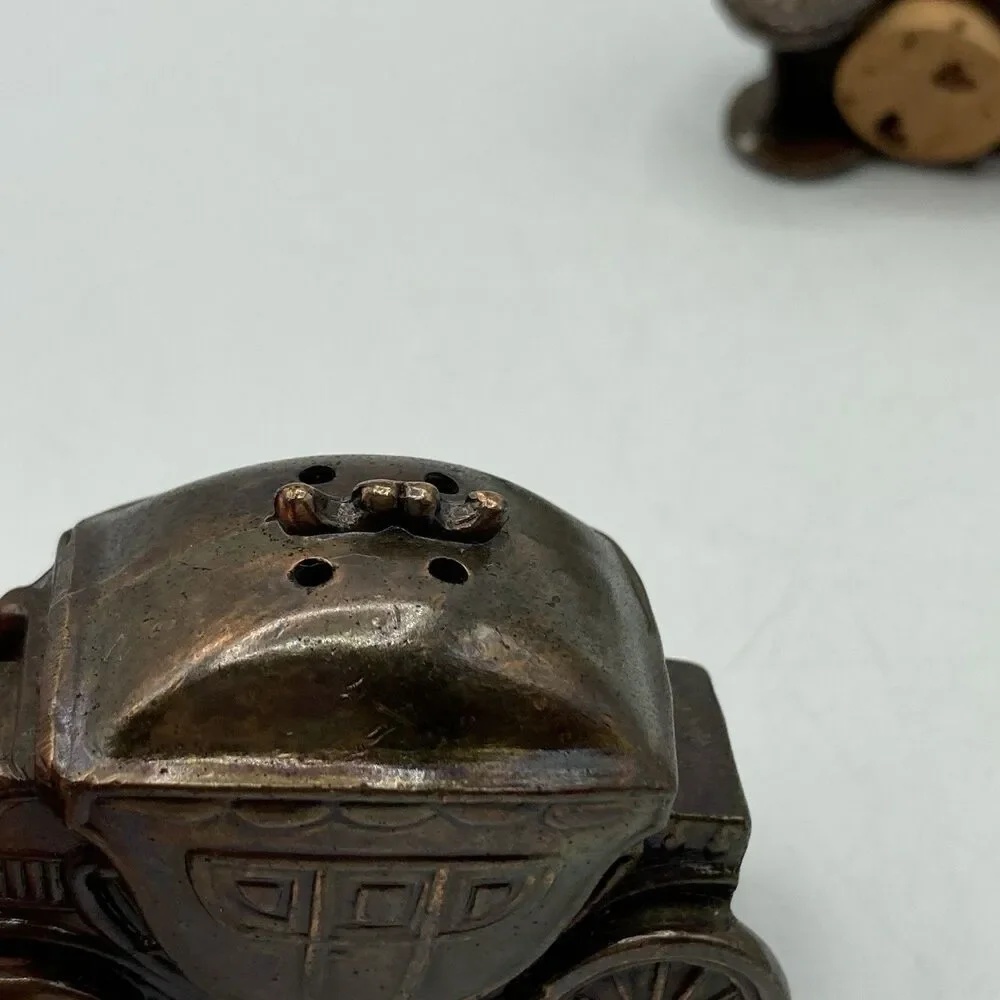Pair Vintage Japan Metal Die Cast Carriage Stagecoach Wagon Salt Pepper Shakers